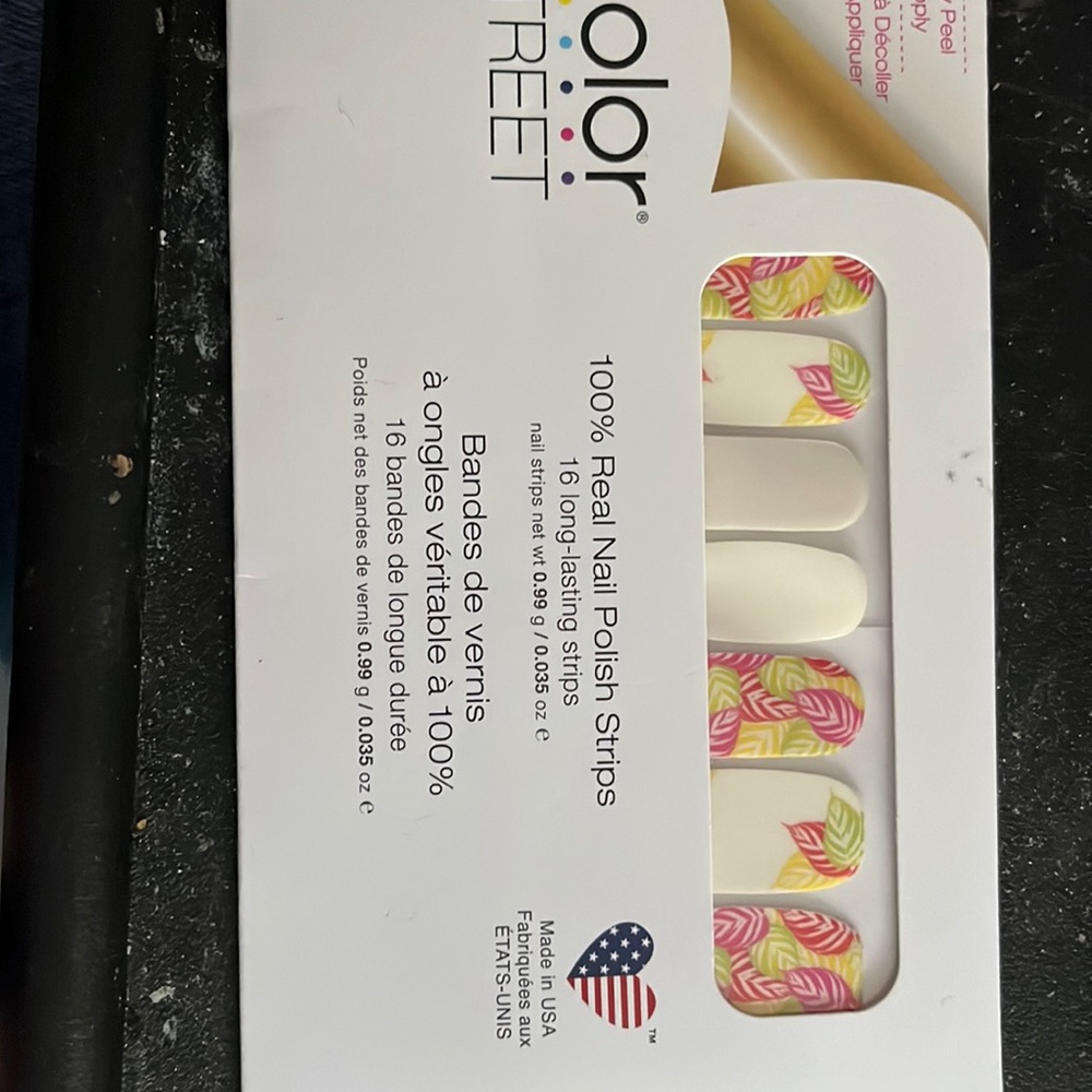 Color Street nail polish strips